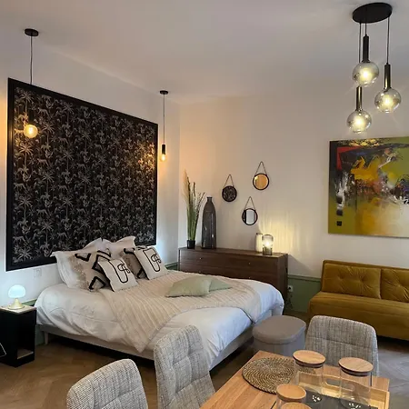 Elegant Et Chic Refait A Neuf Διαμέρισμα
