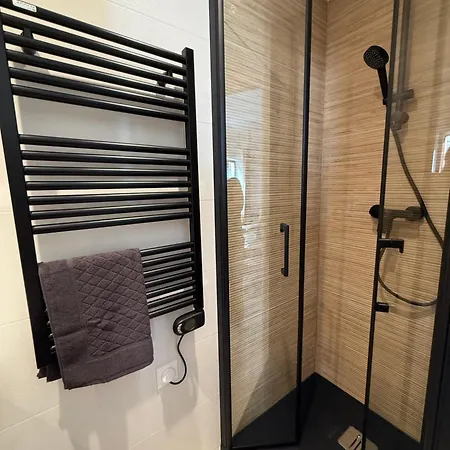 Elegant Et Chic Refait A Neuf *